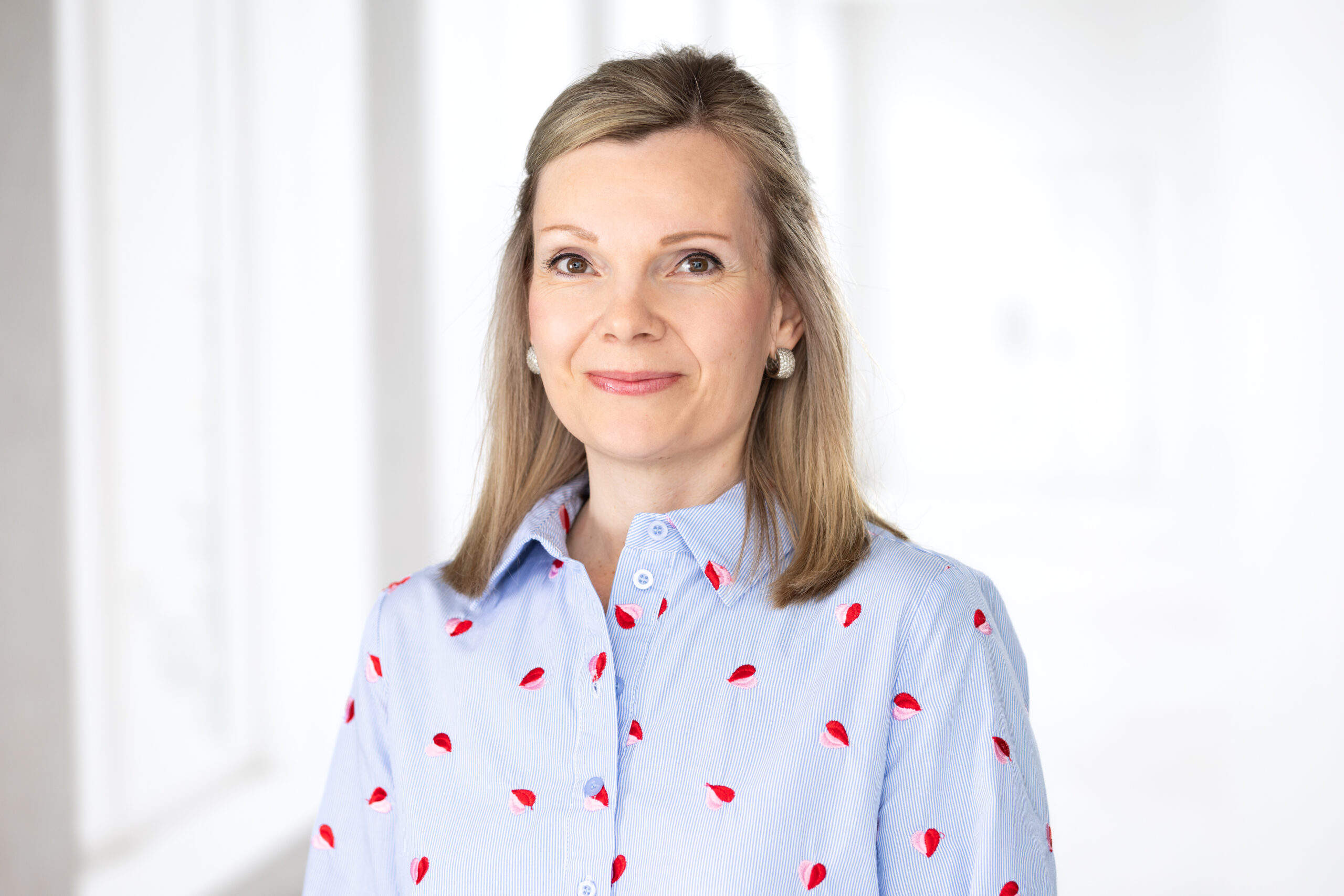 Yvonne Leger